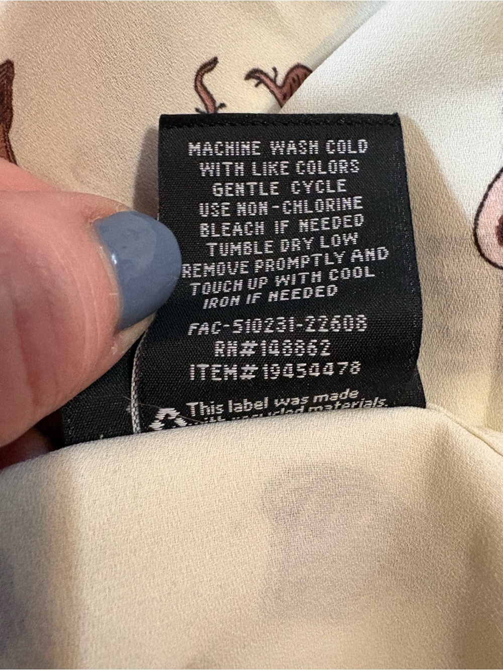 torrid Harper top with ‘The Office’ themed print - Picture 5 of 9